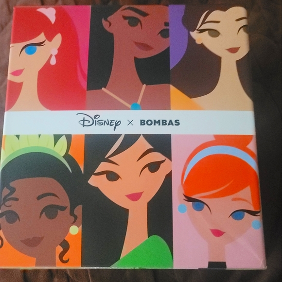 Disney  × Bombas Socks - Picture 1 of 6